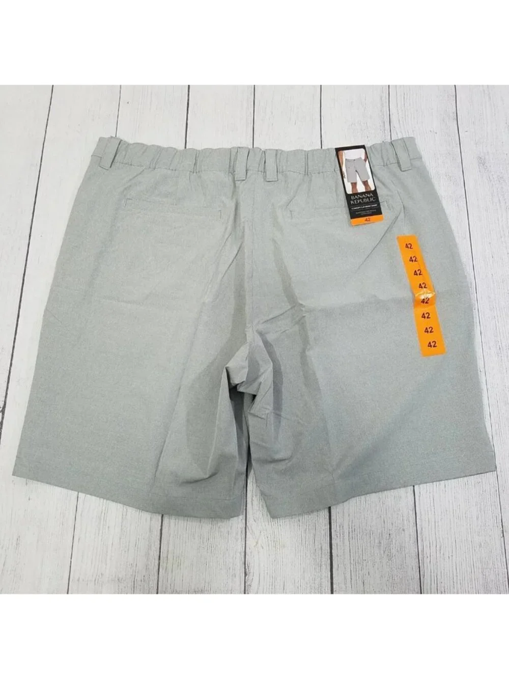Banana Republic front laying